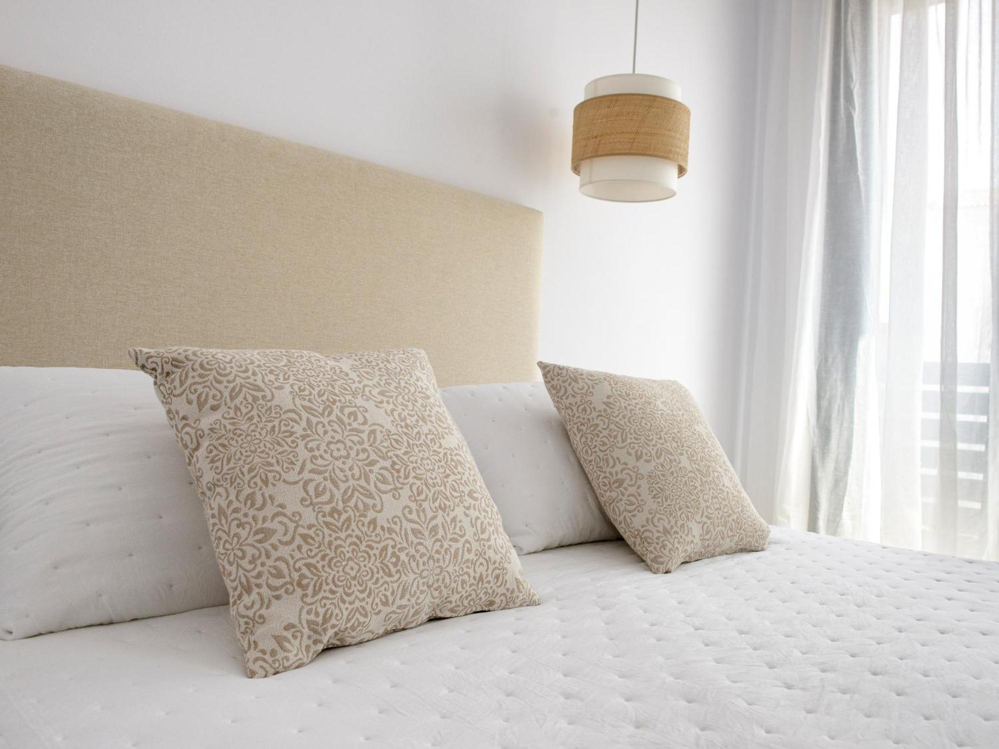 Antonella Suites Fuentes de Andalucía エクステリア 写真